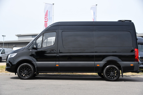 Mercedes-Benz Sprinter 317 1.9 CDI L2H2 RWD Black Edition Camera, Cruise, Carplay, LED, 170pk, Automaat, Stoelverwarming, Standkachel, Mbux, Leder, Uniek!
