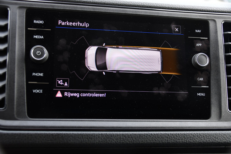 Volkswagen Crafter 35 2.0 TDI L3H2 PB Edition Cruise, Carplay, LED, Multimedia, Sensoren, Voorruit verwarming, 140pk, Automaat, Uniek!