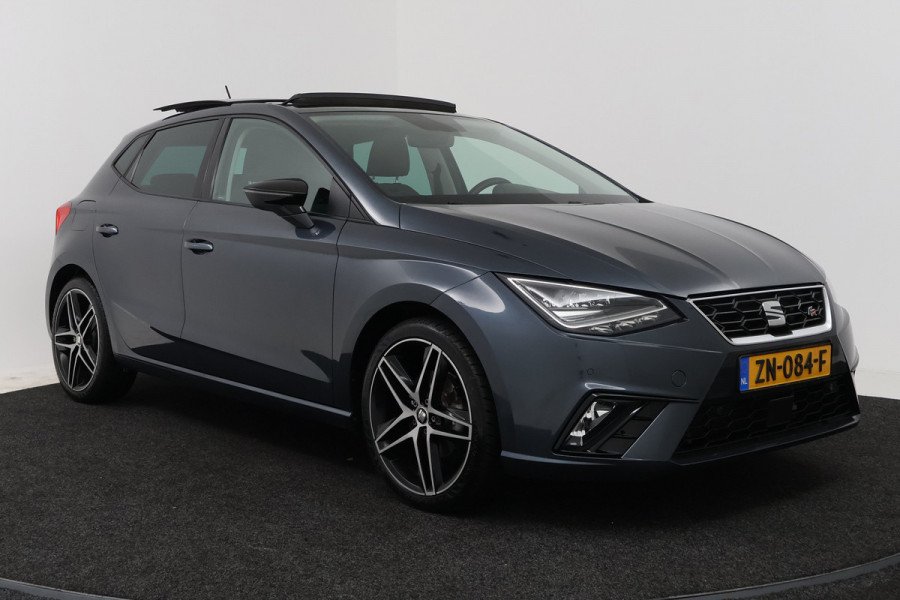 Seat Ibiza 1.0 TSI FR Business Intense (PANORAMADAK, DIGITALE COCKPIT, LED, NAVI, CAMERA, CARPLAY)