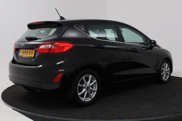 Ford Fiesta 1.0 EcoBoost Titanium (NAVIGATIE, CLIMA, PARKEERSENSOREN, 1e EIGENAAR, GOED ONDERHOUDEN)