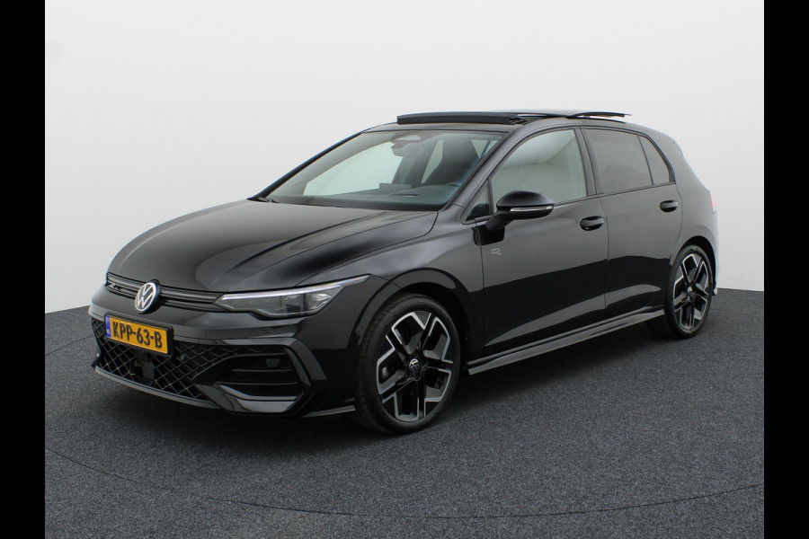 Volkswagen Golf 1.5 eTSI R-Line Edition | Pano | Keyless | Trekhaak wegkl. | IQ Light | Head Up | Harman/Kardon | Prijs Rijklaar!!