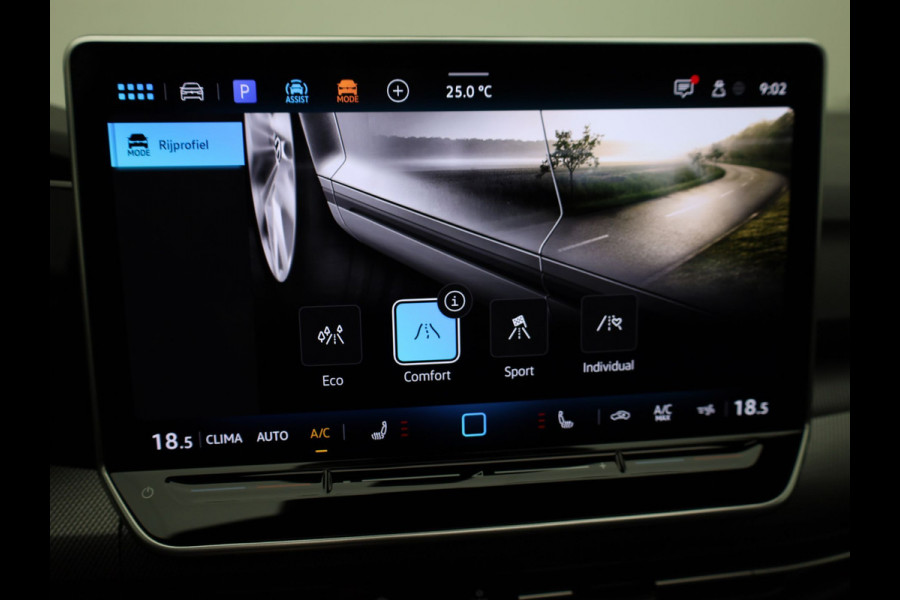Volkswagen Golf 1.5 eTSI R-Line Edition | Pano | Keyless | Trekhaak wegkl. | IQ Light | Head Up | Harman/Kardon | Prijs Rijklaar!!