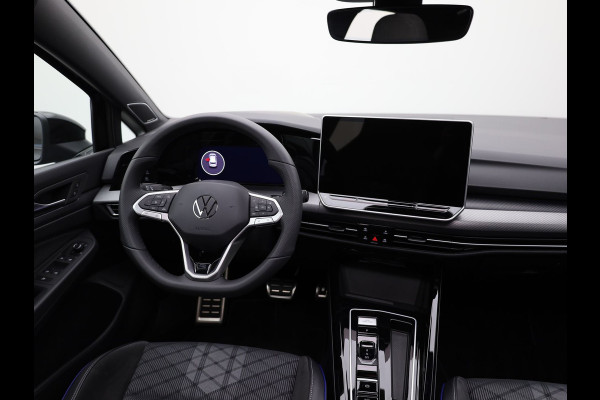 Volkswagen Golf 1.5 eTSI R-Line Edition | Pano | Keyless | Trekhaak wegkl. | IQ Light | Head Up | Harman/Kardon | Prijs Rijklaar!!