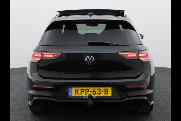 Volkswagen Golf 1.5 eTSI R-Line Edition | Pano | Keyless | Trekhaak wegkl. | IQ Light | Head Up | Harman/Kardon | Prijs Rijklaar!!