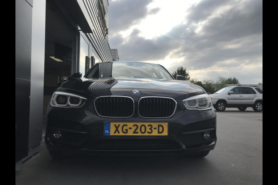 BMW 1-serie 118i Corporate Lease Executive Automaat