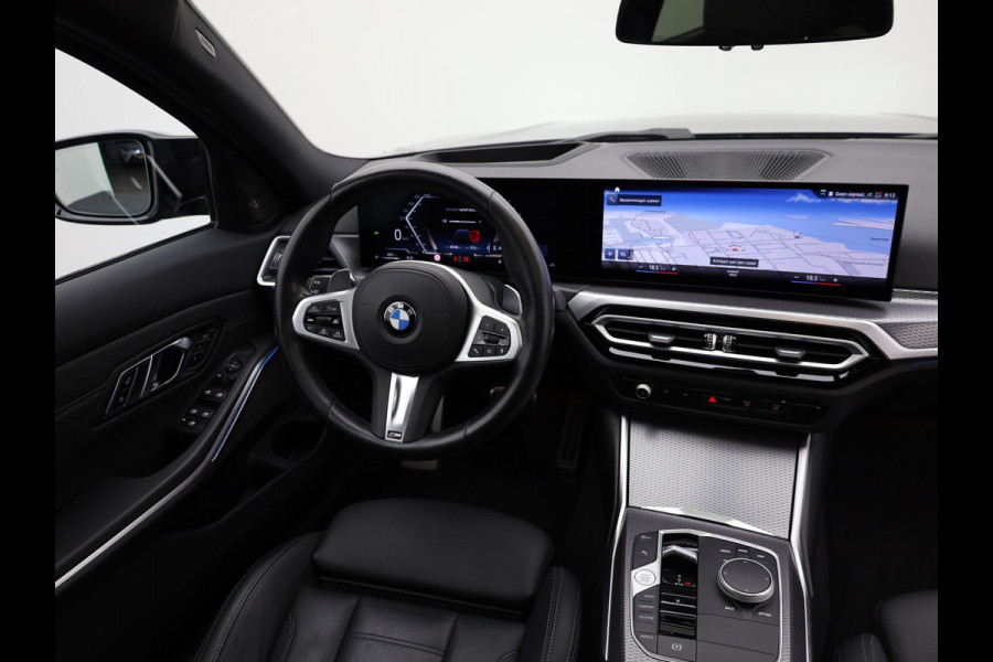 BMW 3 Serie Touring M340i xDrive | Pano | Keyless | Memory | Trekhaak | Laser | Head Up | 19'' | Prijs Rijklaar!!