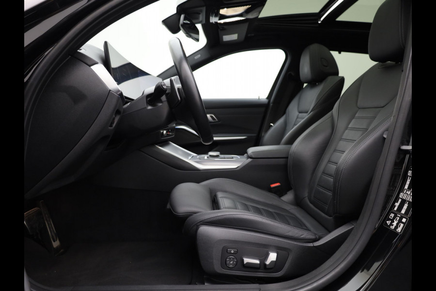 BMW 3 Serie Touring M340i xDrive | Pano | Keyless | Memory | Trekhaak | Laser | Head Up | 19'' | Prijs Rijklaar!!