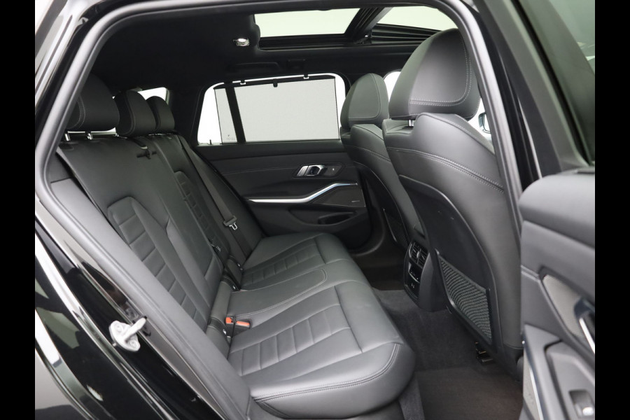 BMW 3 Serie Touring M340i xDrive | Pano | Keyless | Memory | Trekhaak | Laser | Head Up | 19'' | Prijs Rijklaar!!