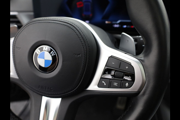 BMW 3 Serie Touring M340i xDrive | Pano | Keyless | Memory | Trekhaak | Laser | Head Up | 19'' | Prijs Rijklaar!!