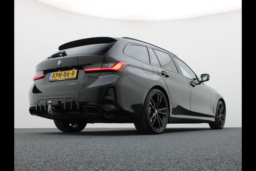 BMW 3 Serie Touring M340i xDrive | Pano | Keyless | Memory | Trekhaak | Laser | Head Up | 19'' | Prijs Rijklaar!!