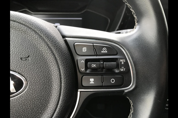 Kia Niro 1.6 Hybrid DynamicLine Open dak 7 JAAR GARANTIE Kia Niro 1.6 GDi Hybrid ExecutiveLine
