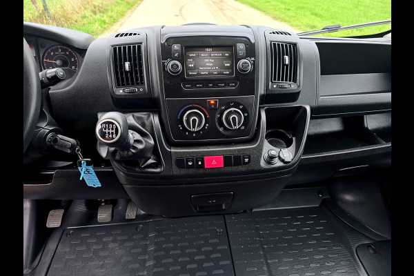 Peugeot Boxer 435 2.2 BlueHDi L4 H3 - 165 Pk - Euro 6 - Airco - ParkeerCamera - Laadklep