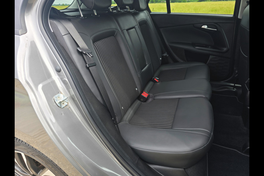 Fiat Tipo Stationwagon 1.4 T-Jet 16v S-Design - 120 Pk - Euro 6 - Navi - ParkeerCamera - Airco - Cruise Control
