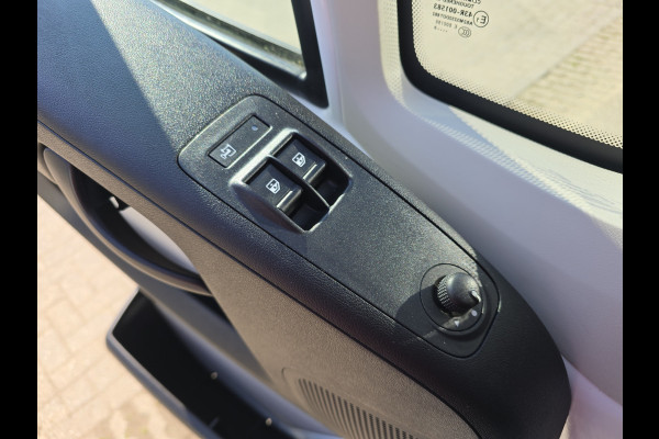 Peugeot Boxer 333 2.0 BlueHDI L2H2 Pro - 130 Pk - Euro 6 - Airco - Cruise Control
