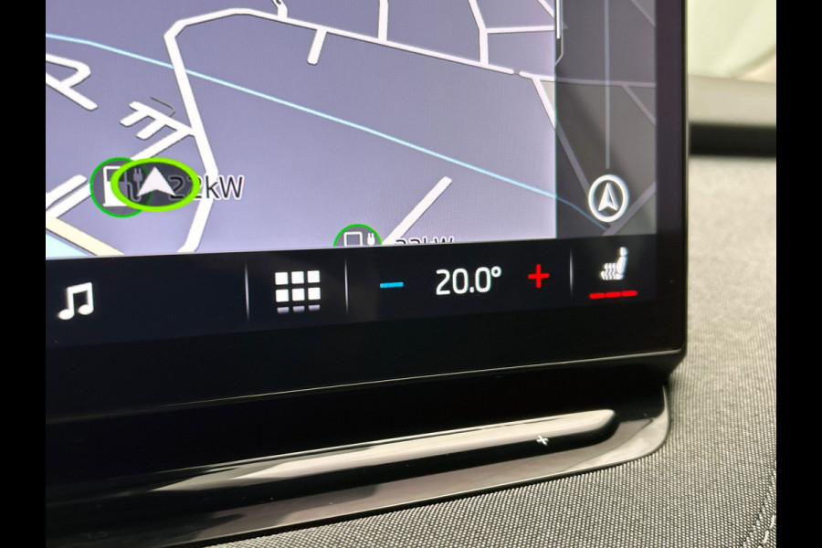 Škoda ENYAQ iV 80| SOH 93,38% Origineel Nederlands | Stoel/Stuur verwarming | Memory | Camera | Keyless | Adaptieve Cruise/Control