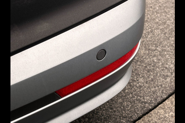 Škoda ENYAQ iV 80| SOH 93,38% Origineel Nederlands | Stoel/Stuur verwarming | Memory | Camera | Keyless | Adaptieve Cruise/Control