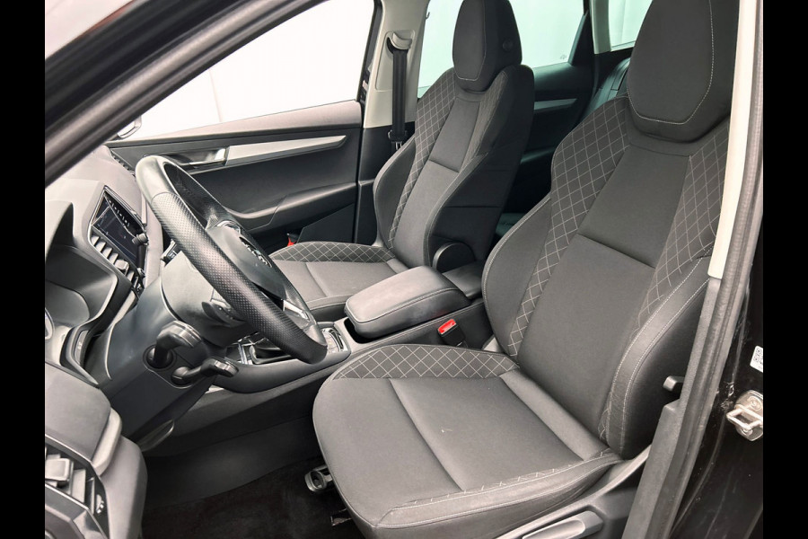Škoda Karoq 1.0 TSI Clever Edition | Origineel NL | Camera | Carplay | Stoelverwarming | Navigatie | Adaptieve Cruise/Control |