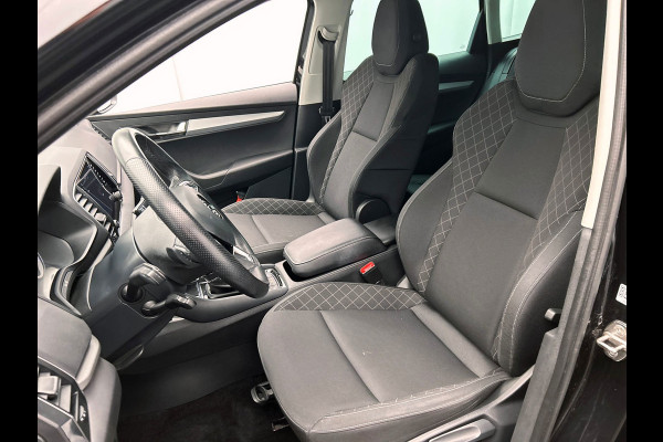 Škoda Karoq 1.0 TSI Clever Edition | Origineel NL | Camera | Carplay | Stoelverwarming | Navigatie | Adaptieve Cruise/Control |