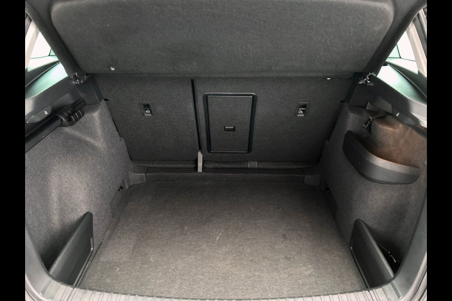 Škoda Karoq 1.0 TSI Clever Edition | Origineel NL | Camera | Carplay | Stoelverwarming | Navigatie | Adaptieve Cruise/Control |