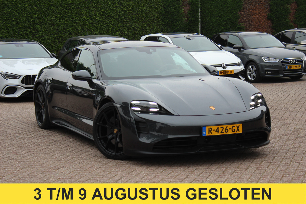 Porsche Taycan GTS 93 kWh / SoH 91,6% / Panoramadak / 360Camera / Head-up / Passenger Display / Achterasbesturing / Keyless / Bose / 21'' / Luchtvering / Sportdesign+Chrono / Matrix LED / Carbon intr. / Innodrive