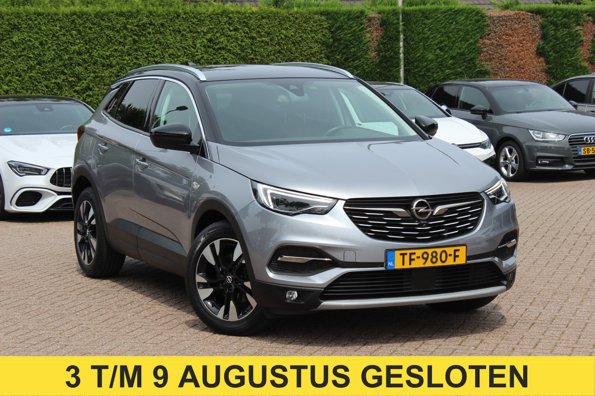 Opel Grandland X 1.2 Turbo Innovation / Trekhaak / Camera / Leder / Keyless / 18'' / CarPlay / Stoelventilatie+Verwarming / Stuurverwarming / DAB / Cruise Control