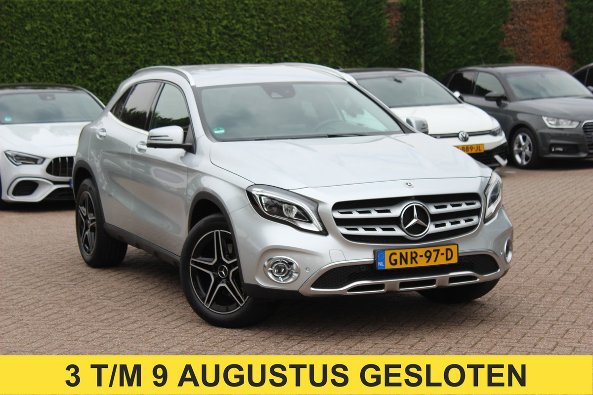 Mercedes-Benz GLA 250 4Matic Premium Plus / Trekhaak / 360Camera / Elektr. Stoelen / 19'' / Navigatie / Carbon intr. / Night / Dodehoek / Cruise Control
