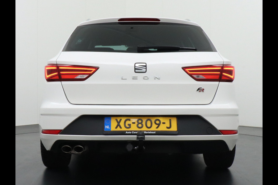 Seat Leon ST 1.5T 131pk FR Trekhaak Stoelverwarming Navi via Apple Carplay/Android Auto Navi Lmv 17" Dual-ECC Privacy Glass DAB Cruise Con Winterpack Sportstoelen Licht+Regensensor Isofix 1.400KG Trekgewicht Origineel Nederlandse Auto