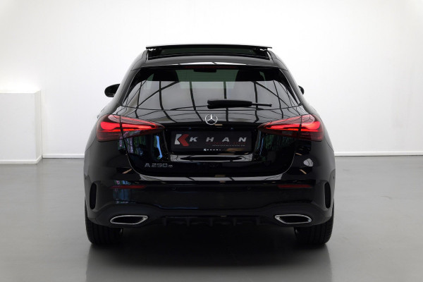Mercedes-Benz A-Klasse A250e AMG Line |Pano|Stuurverwarm.|Ambient|