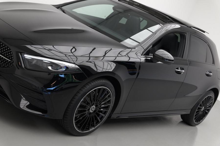 Mercedes-Benz A-Klasse A250e AMG Line |Pano|Stuurverwarm.|Ambient|