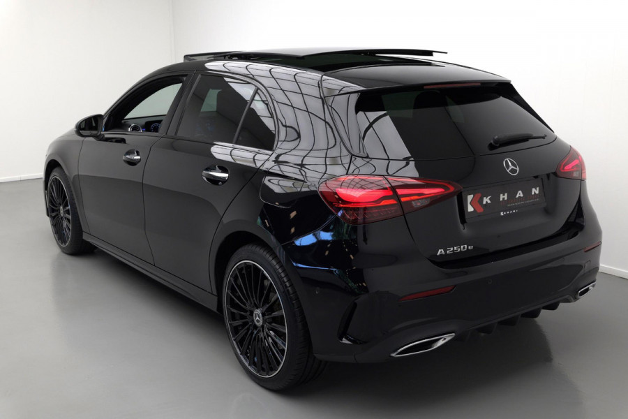 Mercedes-Benz A-Klasse A250e AMG Line |Pano|Stuurverwarm.|Ambient|