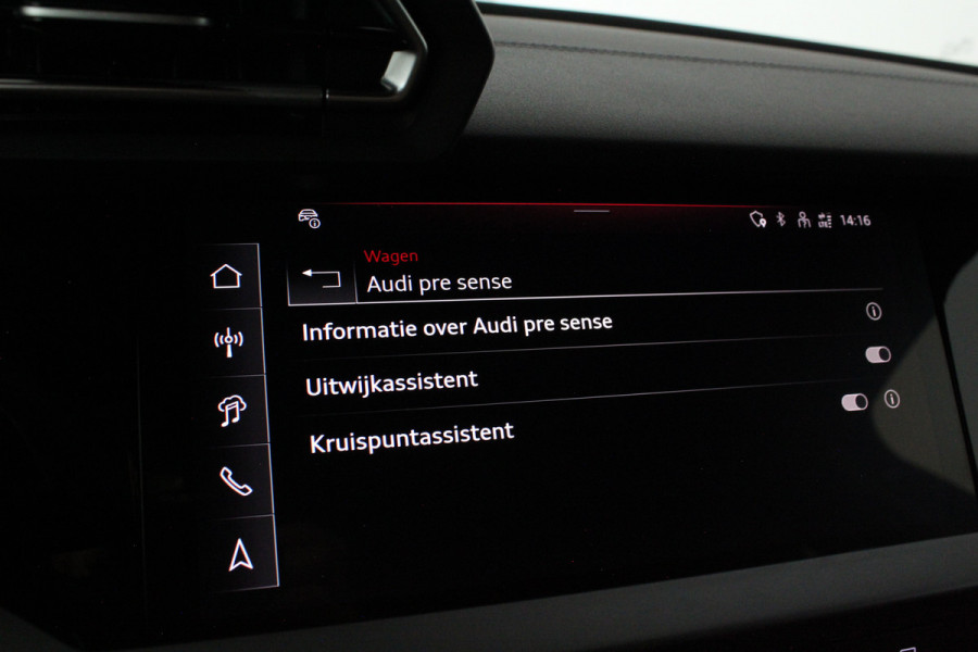 Audi A3 Sportback 30 TFSI Pro Line > Leer/Camera/Adapt.cruise/getint gals