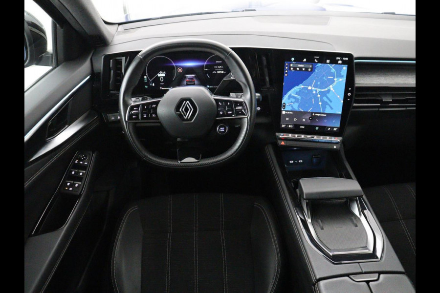 Renault Austral 1.3 mild hybrid | SOH 92,4% | Half leder | Climate control | Carplay | Virtual Dashboard | Adaptive Cruise | Camera | Park assist |