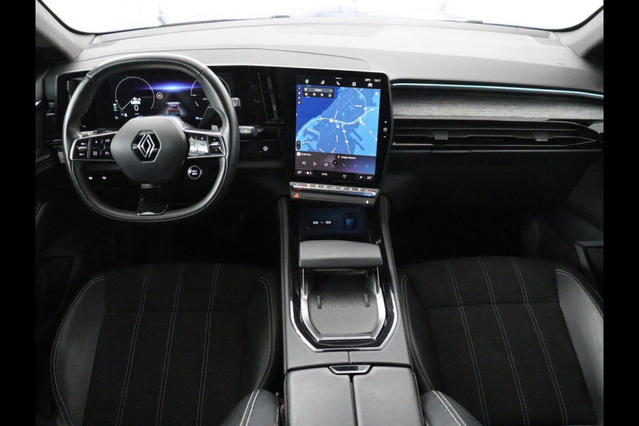 Renault Austral 1.3 mild hybrid | SOH 92,4% | Half leder | Climate control | Carplay | Virtual Dashboard | Adaptive Cruise | Camera | Park assist |