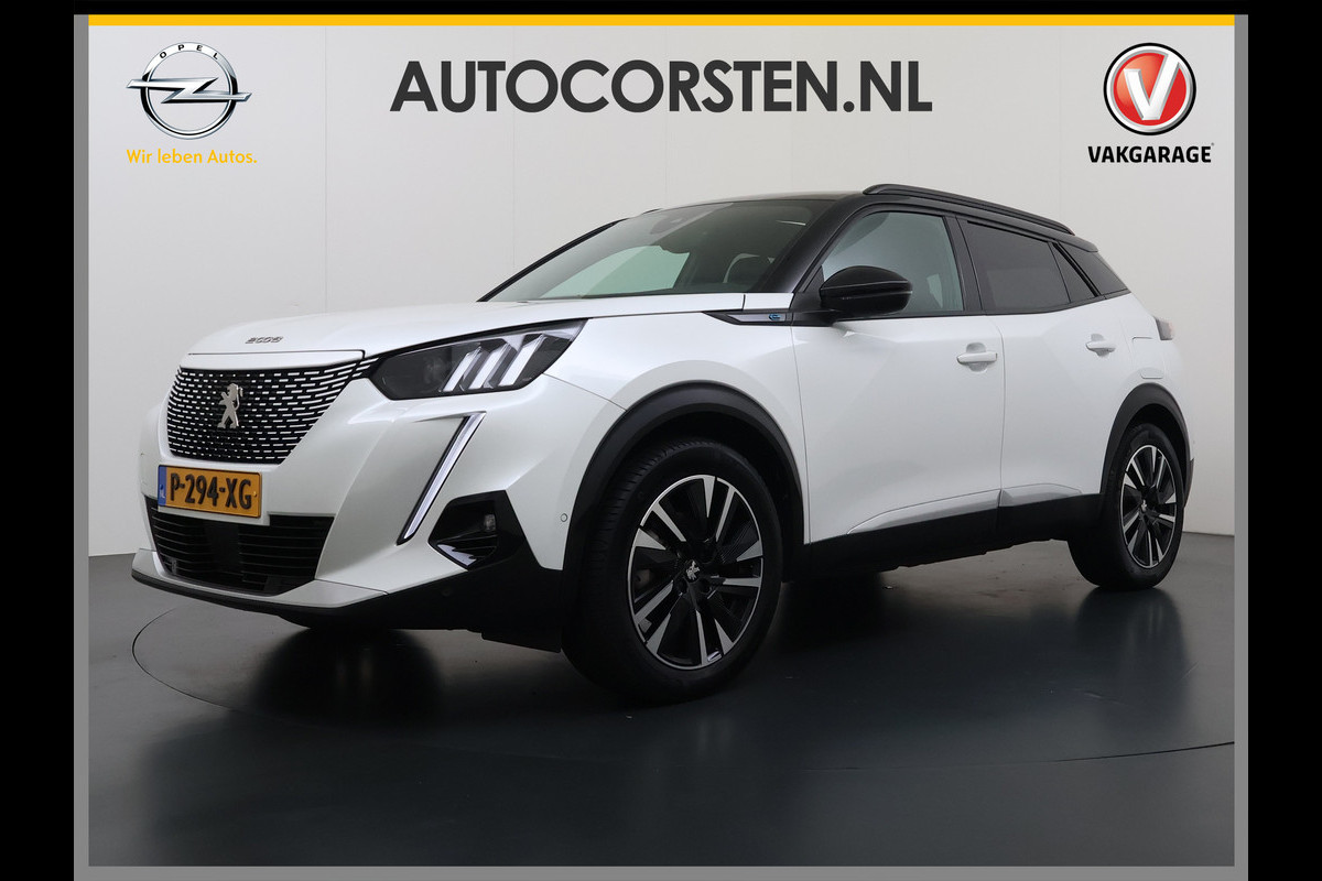 Peugeot e-2008 EV GT Pack 50kWh SOH 90% Panoramadak Trekhaak Two Tone Adap.Cruise 360°Camera Apple Carplay Android Auto 3D-Navi Ecc Pdc Keyless Regen-Lichtsensor Lane Assist Privacy Glas Lmv 18" Led Isofix Connected-Apps DAB Bluetooth 1e Eigenaar Origineel Nederlandse Auto Dealeronderhouden