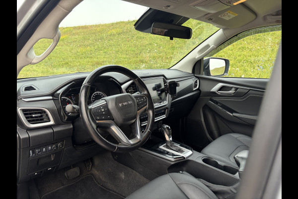 Isuzu D-max 1.9 Extended Cab LSX | !!! Gereserveerd !!! AUTOMAAT | LEDER | 20'' BlackRhino LMV | Pedders Suspension | Apple CarPlay / Android Auto | TH. 3500 kg | Roll Cover
