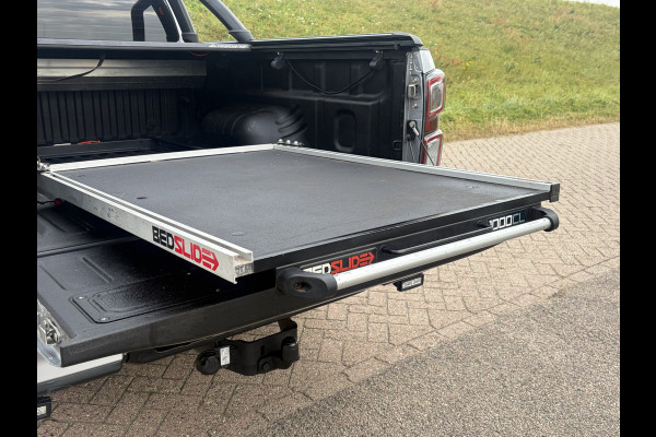 Isuzu D-max 1.9 Extended Cab LSX | !!! Gereserveerd !!! AUTOMAAT | LEDER | 20'' BlackRhino LMV | Pedders Suspension | Apple CarPlay / Android Auto | TH. 3500 kg | Roll Cover
