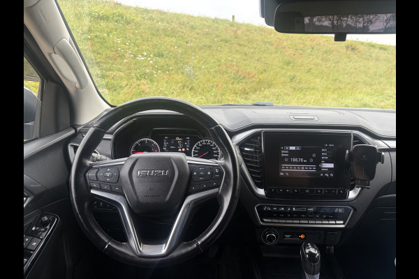 Isuzu D-max 1.9 Extended Cab LSX | !!! Gereserveerd !!! AUTOMAAT | LEDER | 20'' BlackRhino LMV | Pedders Suspension | Apple CarPlay / Android Auto | TH. 3500 kg | Roll Cover
