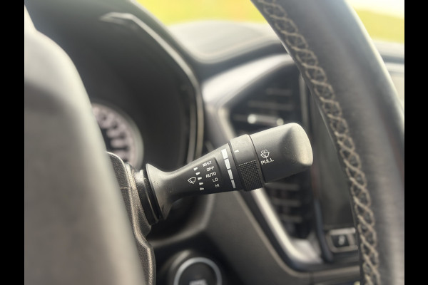 Isuzu D-max 1.9 Extended Cab LSX | !!! Gereserveerd !!! AUTOMAAT | LEDER | 20'' BlackRhino LMV | Pedders Suspension | Apple CarPlay / Android Auto | TH. 3500 kg | Roll Cover