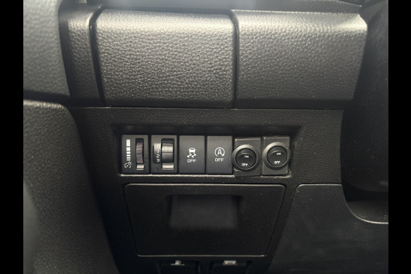 Isuzu D-max 1.9 Extended Cab LSX | !!! Gereserveerd !!! AUTOMAAT | LEDER | 20'' BlackRhino LMV | Pedders Suspension | Apple CarPlay / Android Auto | TH. 3500 kg | Roll Cover