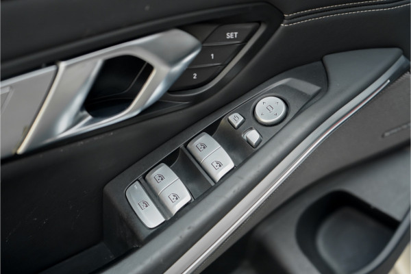BMW 3-serie M340i xDrive Schuifdak LASER ACC Individual H/K 1e Eig