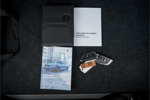 BMW 3-serie M340i xDrive Schuifdak LASER ACC Individual H/K 1e Eig