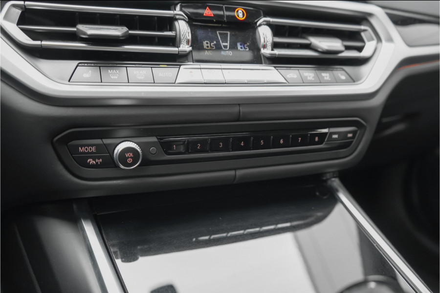 BMW 3-serie M340i xDrive Schuifdak LASER ACC Individual H/K 1e Eig