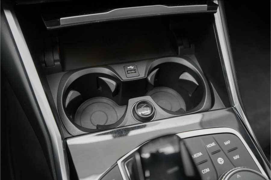BMW 3-serie M340i xDrive Schuifdak LASER ACC Individual H/K 1e Eig