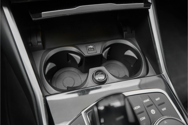 BMW 3-serie M340i xDrive Schuifdak LASER ACC Individual H/K 1e Eig