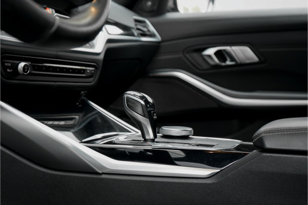 BMW 3-serie M340i xDrive Schuifdak LASER ACC Individual H/K 1e Eig