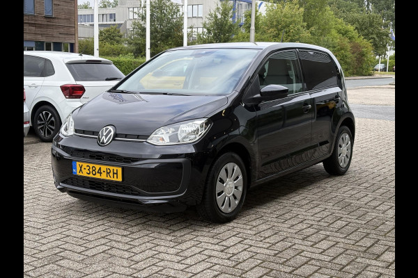 Volkswagen up! 1.0 | Cruise control | Camera | Climate control | Getinte ramen |