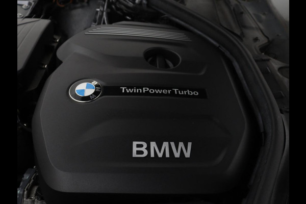 BMW 4 Serie Coupé 418i High Executive M-sport | Stoelverwarming | Leder | Cruise control | Park assist | Sfeerverlichting | Climate control | Navigatie |