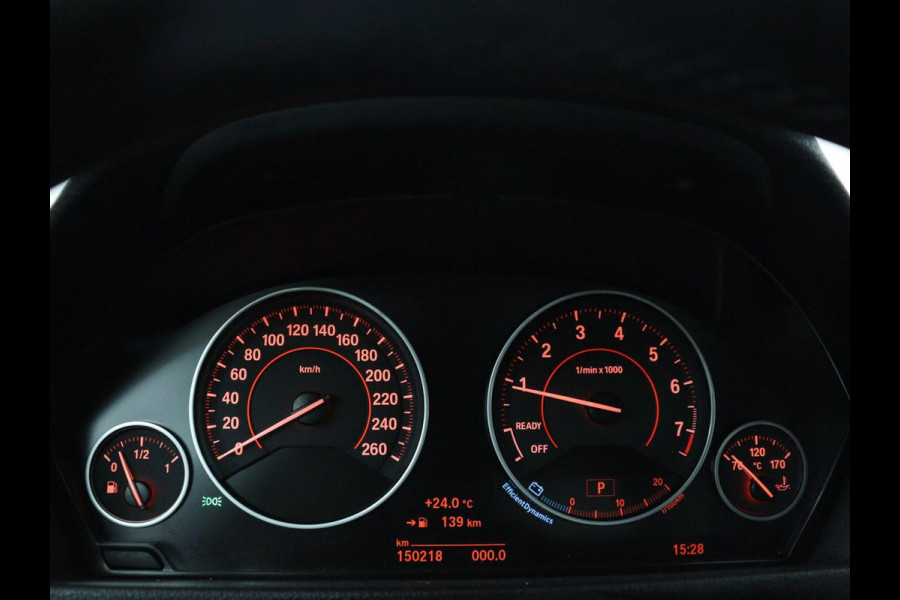 BMW 4 Serie Coupé 418i High Executive M-sport | Stoelverwarming | Leder | Cruise control | Park assist | Sfeerverlichting | Climate control | Navigatie |