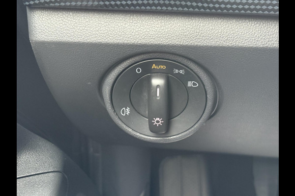 Volkswagen up! 1.0 | Cruise control | Camera | Climate control | Getinte ramen |