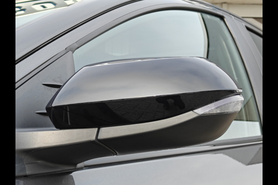 Mazda 2 Hybrid 1.5 Homura Plus / Carplay / ACC / Camera Achter / Pano / HUD / Keyless / Stoel/Stuur verwarm. /